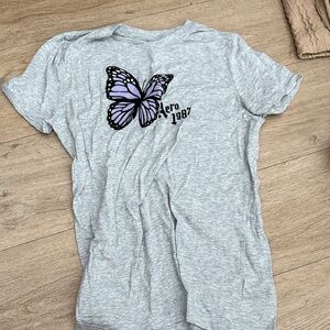 Aeropostale Heather Gray Tee with Purple Butterfly